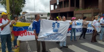 72 horas de paro activo cumplió gremio universitario
