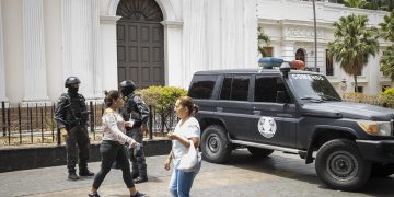 Impidieron acceso a la AN por presunto explosivo