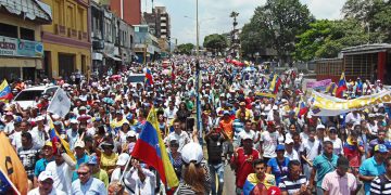 Maratón opositor hizo vibrar a Valera este 1M