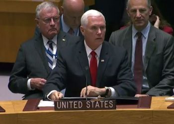 Mike Pence insiste en otra vía distinta al diálogo