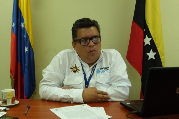 Suspensión en distribución de oxígeno afecta operatividad en los
servicios de salud del Táchira