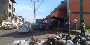 Alcalde de Ayacucho exige dotación de camiones compactadores para solventar crisis del aseo urbano