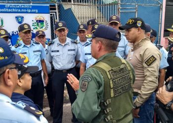 Inicio en Plaza Venezuela operativo especial de seguridad ciudadana