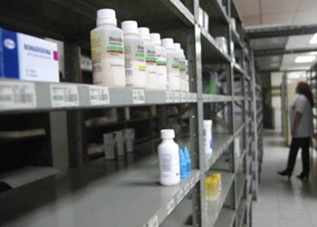 Farmacias de Colón no laboran en horario nocturno