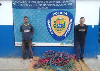 PNB detuvo a GNB y tres hombres por robo y tráfico de material estratégico 