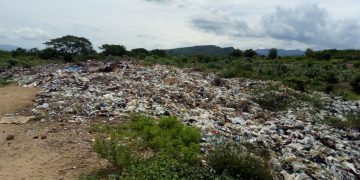 Cerrado vertedero Zaragoza parte alta