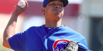 Adbert Alzolay brilló y Arteaga debutó también