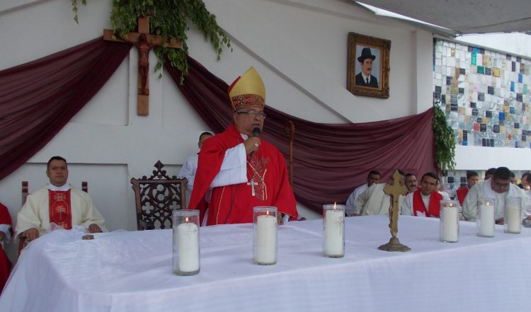 Monseñor Oswaldo Azuaje presidio la misa concelebrada de Isnotú.