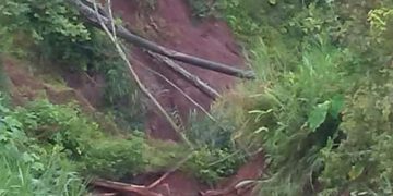 Por las lluvias colapsan las carreteras rurales en Ayacucho