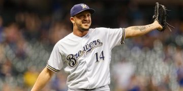 Hernán Pérez, impone una marca y empata otra como lanzador