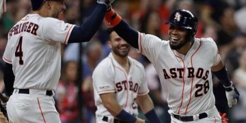 Robinson Chirinos imparable