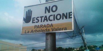 Pasajeros de la Arboleda exigen tarifa fija