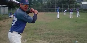 Softbol de Plata Tres con tres platos fuertes