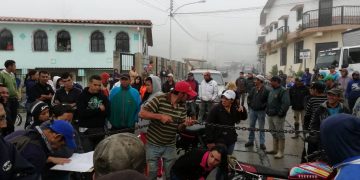 Agricultores a punto de perder sus cosechas por falta de gasolina