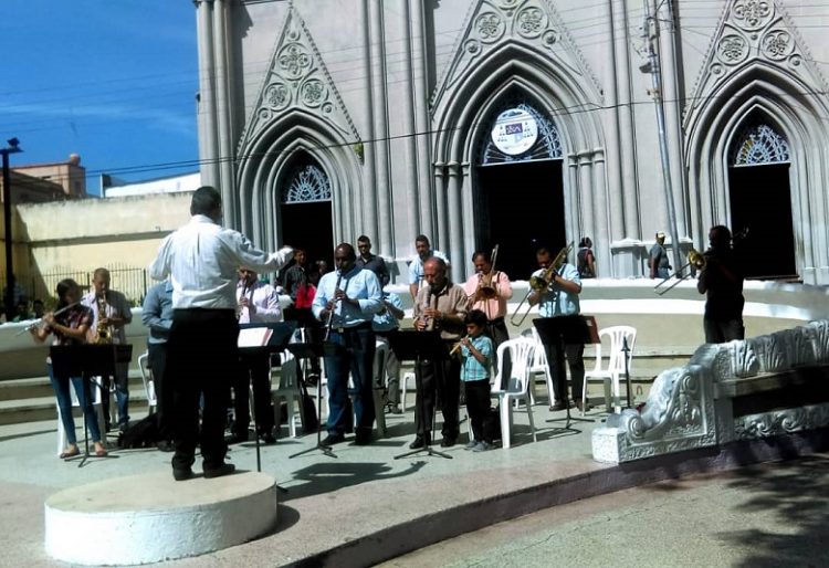 Vocación y mística: pilares del ejercicio periodístico