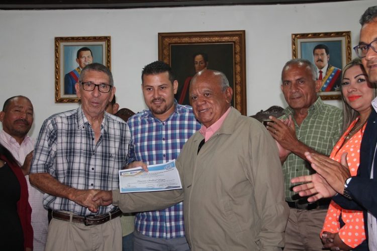 Vocación y mística: pilares del ejercicio periodístico