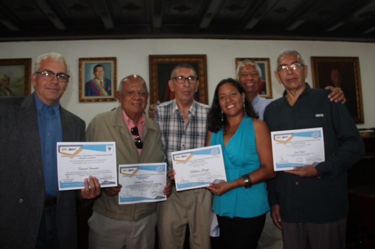 Los galardonados por la Alcaldía de Valera con los Premios Municipales de Periodismo 2019. Entre ellos la periodista Patricia Araujo y Francisco Graterol Vargas