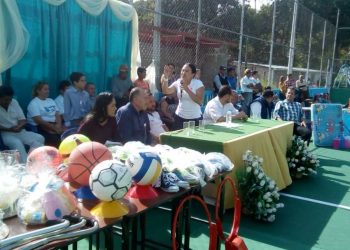 Gobernadora Laidy Gómez y el IDT visitaron al Municipio Uribante
