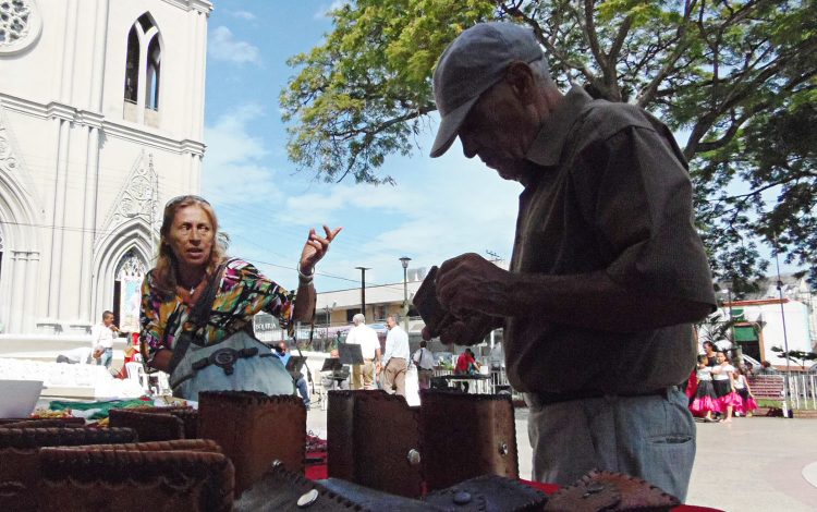 Expresiones culturales y artísticas en honor al santo patrono de Valera