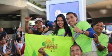 Ejecutivo anuncia creación del Plan Petro Joven