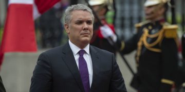 El dilema de Iván Duque tras estruendosa derrota en Colombia