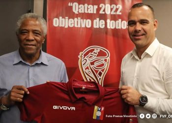 Colombiano “Pacho” Maturana en el banquillo de Venezuela junto a Dudamel en Copa América