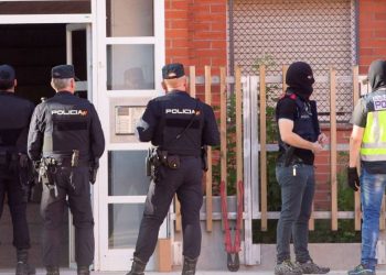 España: seis detenidos por prostituir transexuales de Venezuela y Colombia