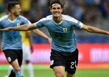 Uruguay pasó como una aplanadora sobre la endeble Ecuador
