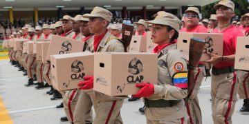 México congela cuentas a 19 empresas y personas que vendieron alimentos al Gobierno de Maduro