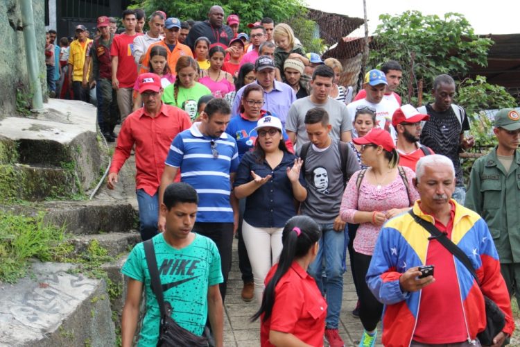 Ministros y viceministros visitan en cayapa a Trujillo