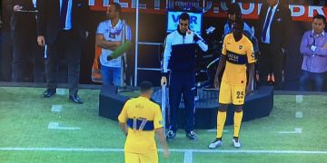 Hurtado debutó en primer llamado de Boca Jr.