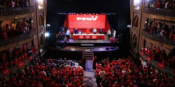 Llaman a reorganizar bases del Psuv