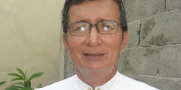 Williams Castellanos juramentado como cronista de Sucre