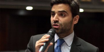 Juan Mejía: Plan País pide aumentar presión contra la dictadura y sella acuerdos en Brasil