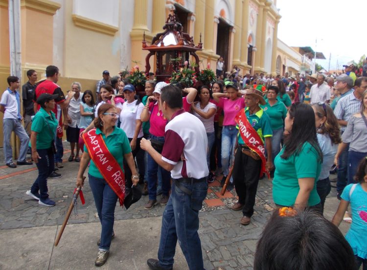 Primera salida de San Benito: sonaron duro los tambores en Betijoque