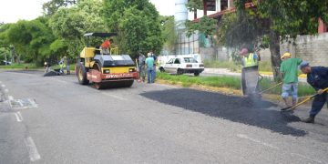 Con más de 37 toneladas de asfalto continúan plan de bacheo en San Cristóbal