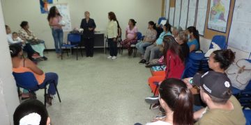 Programa de Lactancia Materna recorre ambulatorios de SC para entregar micronutrientes a las embarazadas