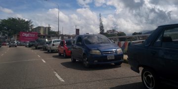 Paralizadas actividades comerciales, productivas y  de emergencia en un 70% por falta de combustible