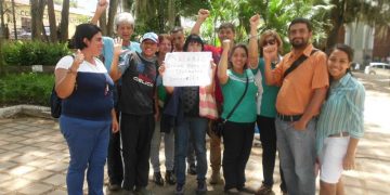 Docentes activos y jubilados unidos en la lucha reivindicativa