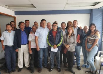 Diputado Joaquín Aguilar junto a más de 100 dirigentes renuncian a Primero Justicia