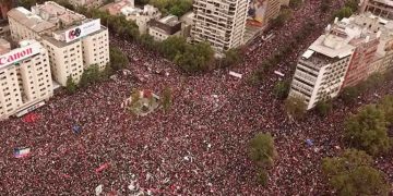 Un millón de personas se concentraron en Santiago contra Piñera