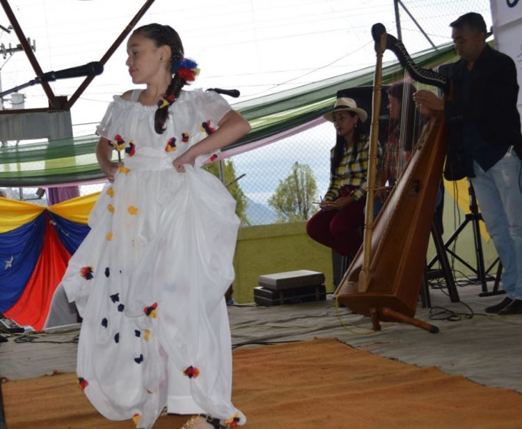 Exitosa gala de cierre del Festival Voz Esnujaquense 2019