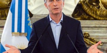 Macri ordena salida de diplomáticos del Gobierno venezolano de Argentina