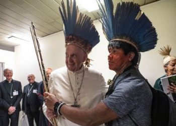Indígenas y Papa Francisco unidos para preservar la Amazonía