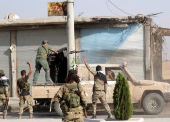 Turcos avanzan en Siria, conquistan ciudades y mueren decenas de civiles