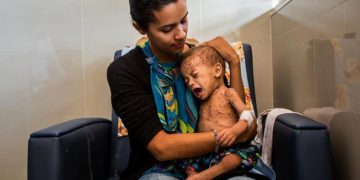 El drama de los niños de la crisis: “Mamá, tengo hambre”