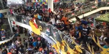 Miles de venezolanos amanecieron en Cúcuta por el Black Friday