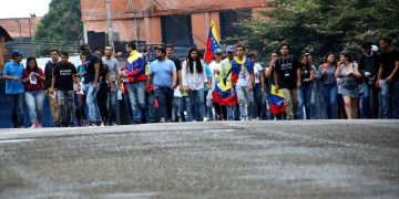 Estudiantes marcharon en Táchira hasta el Zonal 21
