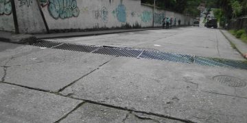 Rejas de alcantarillas originan accidentes: Boconó