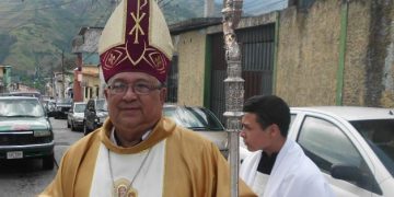 Toman posesión de nuevas parroquias eclesiásticas